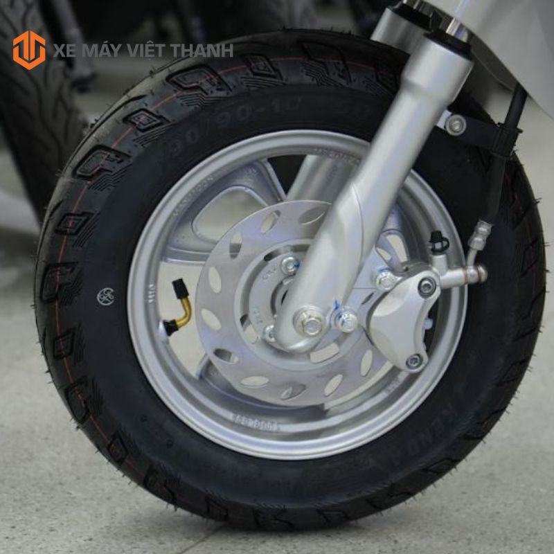 Phanh xe chất lượng, dễ kiểm soát tốc độ