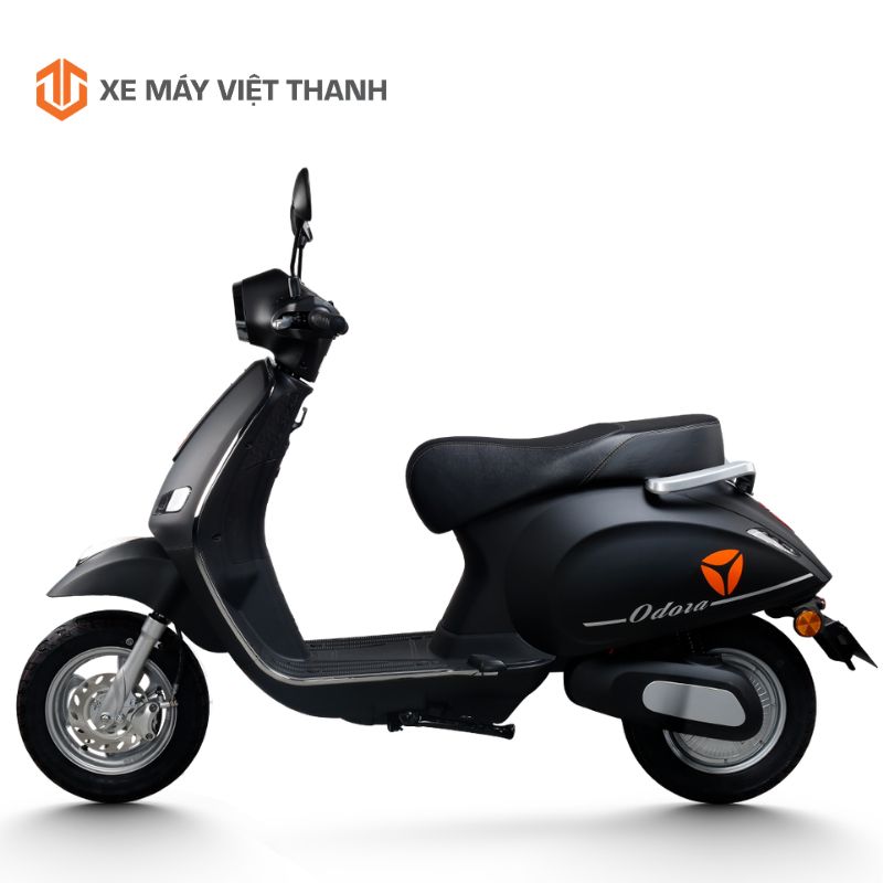 thiet-ke-xe-odora-h-mau-den-nham