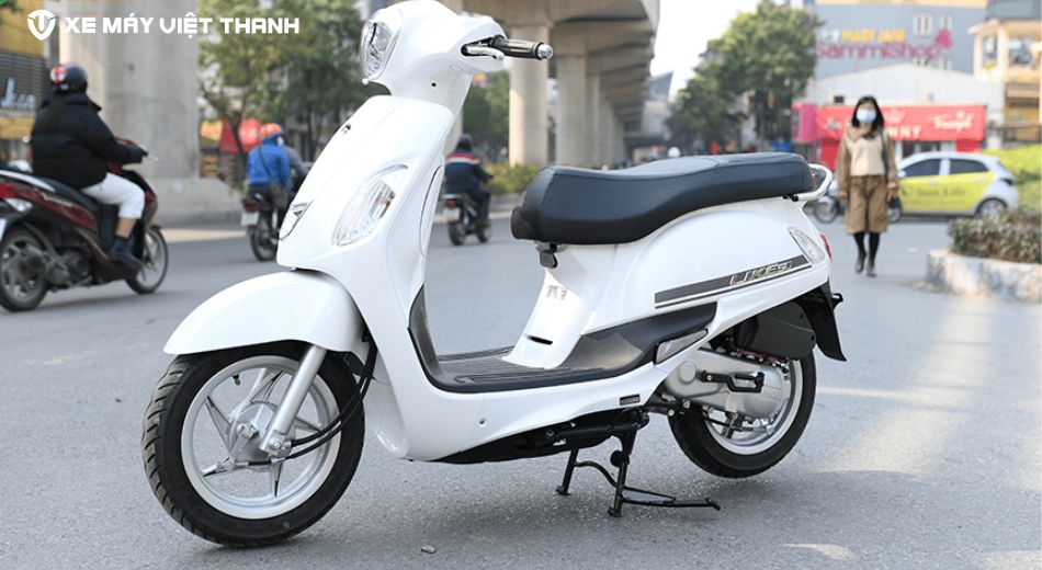 Mẫu xe Kymco Like 50cc màu trắng