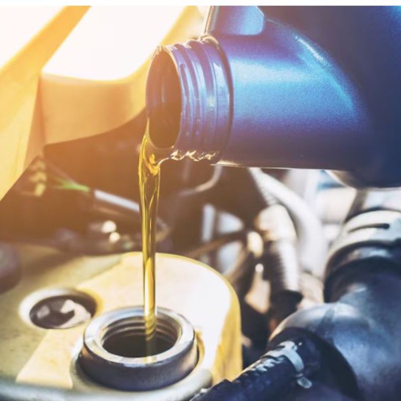 Giải Đáp: Xe 50cc Bao Lâu Thay Nhớt 1 Lần?