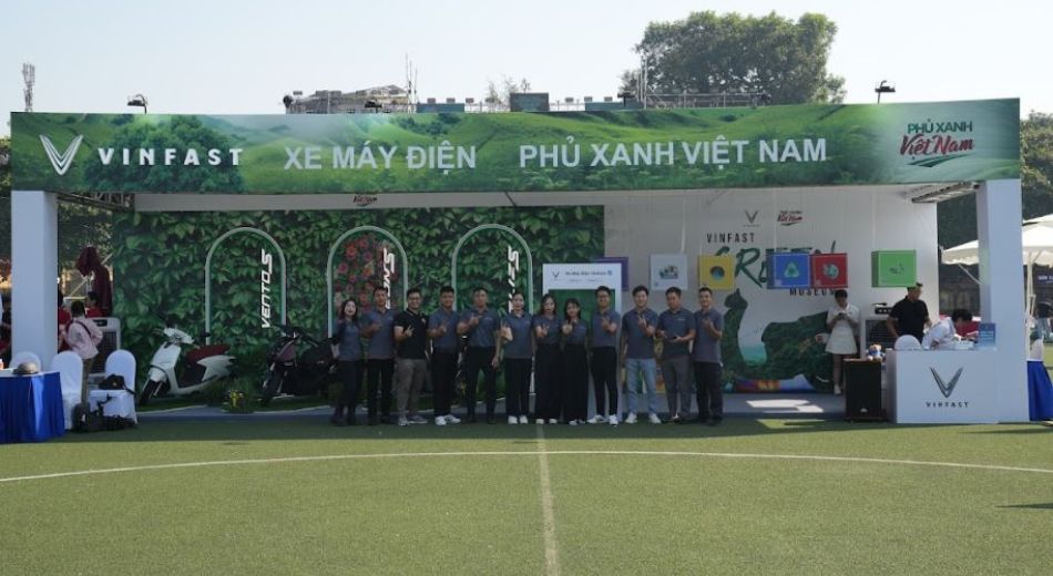 Gian hàng phủ xanh Việt Nam của Vinfast tại chương trình Sóng Festival 2024