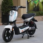 Khám Phá 7 Mẫu Xe Máy Điện Màu Trắng Đẹp Thanh Lịch Năm 2026