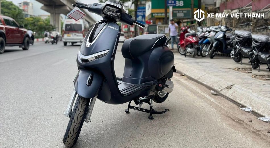 Mẫu xe máy Enigma 50cc màu ghi