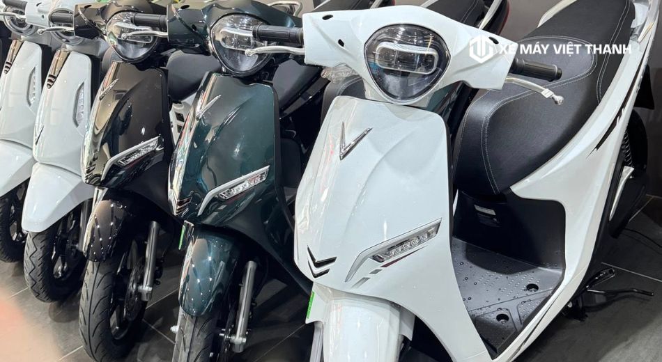 Do pin hoặc ắc quy của xe bị chai