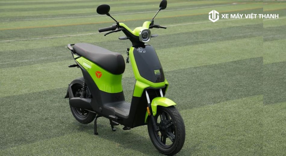 Thực hiện vệ sinh đúng cách để xe được bền màu
