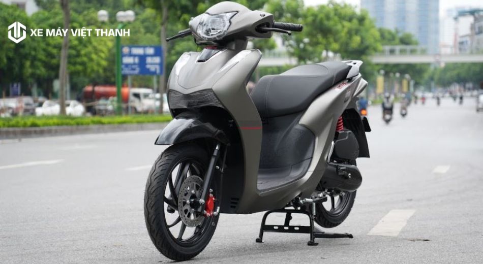 Cần chú ý gì khi thay nhớt cho mẫu xe 50cc