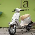 Cập Nhật: Giá Xe Máy Điện Mới Nhất Tháng 11/2025