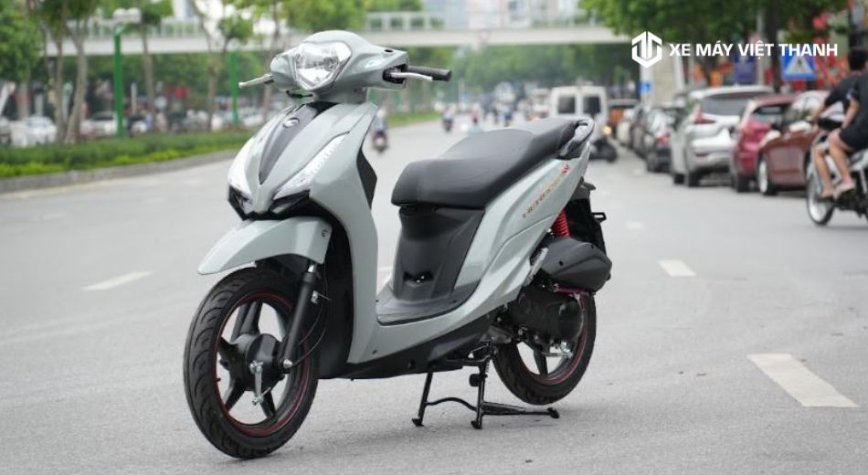 Mẫu xe Kymco Hermosa 50cc FI sang trọng