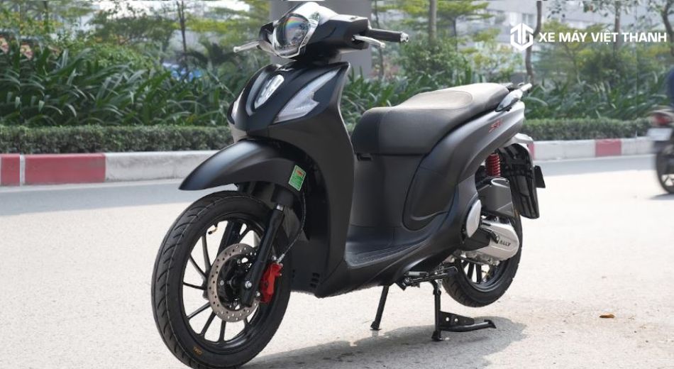 Bao nhiêu tuổi được đi xe máy 50cc