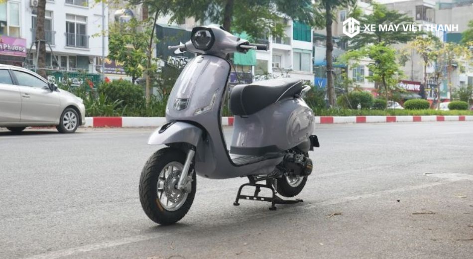 Thiết kế xe Diamond Ultra 50cc dáng Vespa