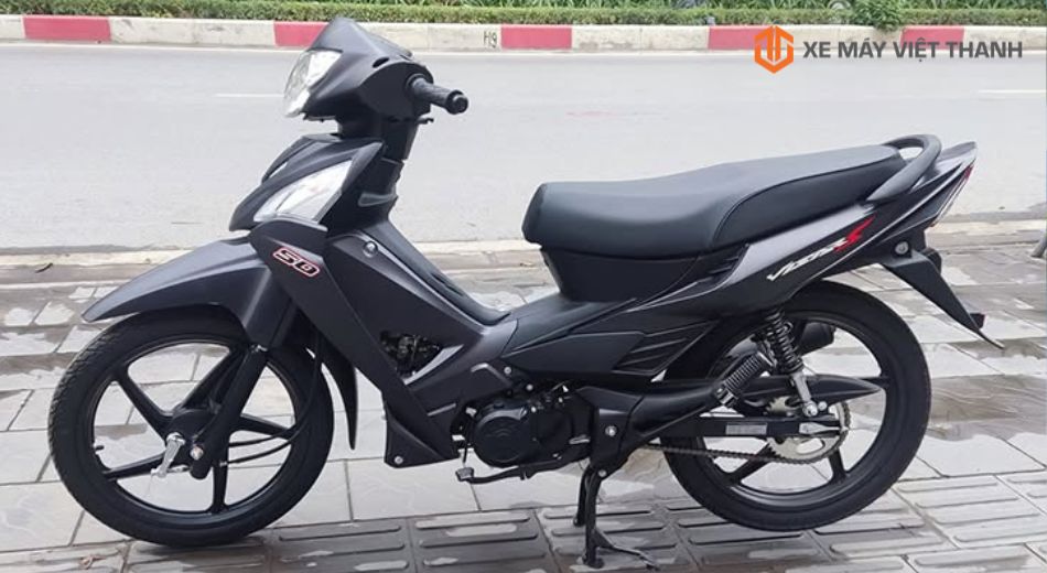 Xe màu đen dễ che khuyết điểm