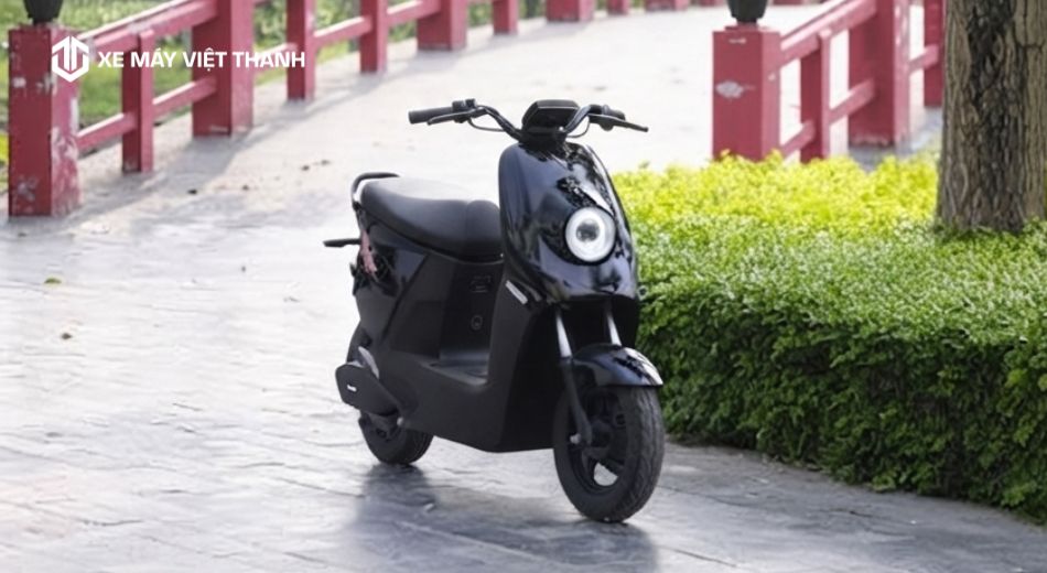 Mẫu xe máy điện VinFast Zgoo nhỏ gọn cho học sinh