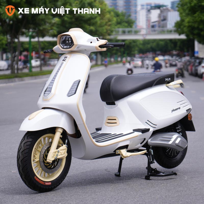 xe máy điện pixar 946 plus màu trắng vàng