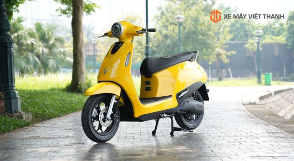 Sạc xe điện qua đêm có sao không