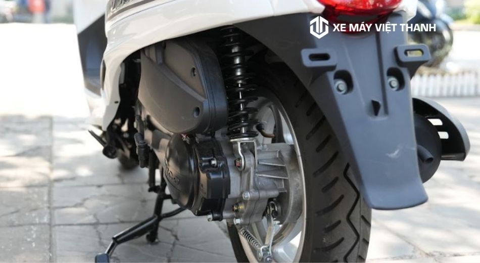 Thiết kế phần động cơ của xe 50cc