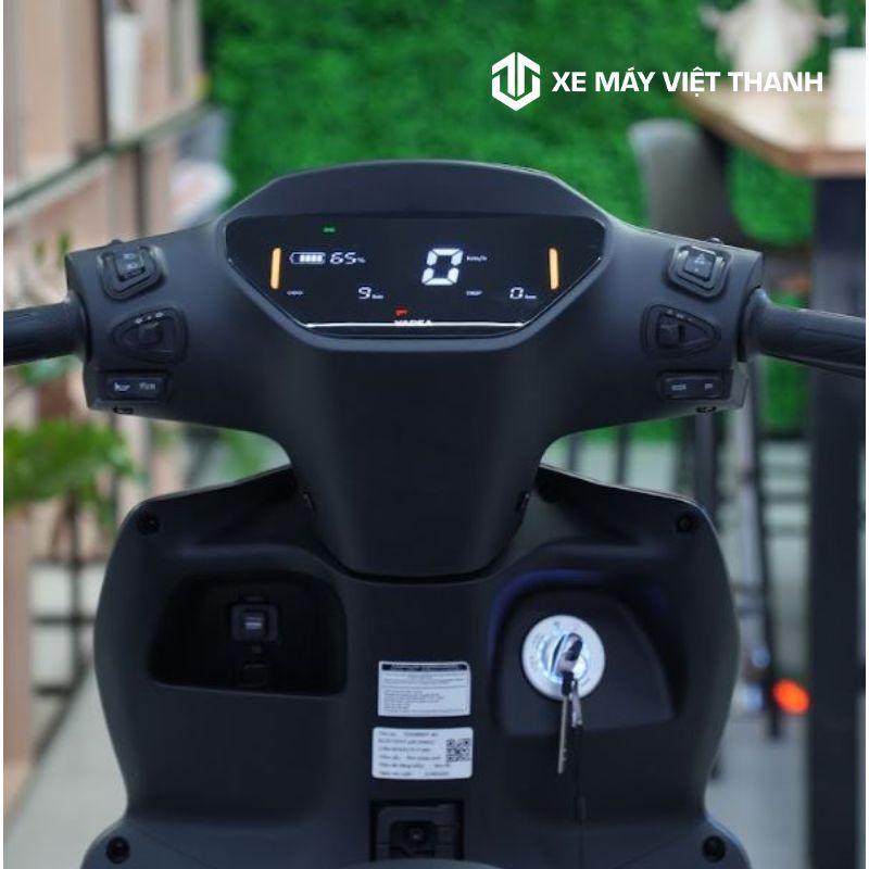 man-hinh-tinh-the-long-xe-yadea-voltguard-p-l