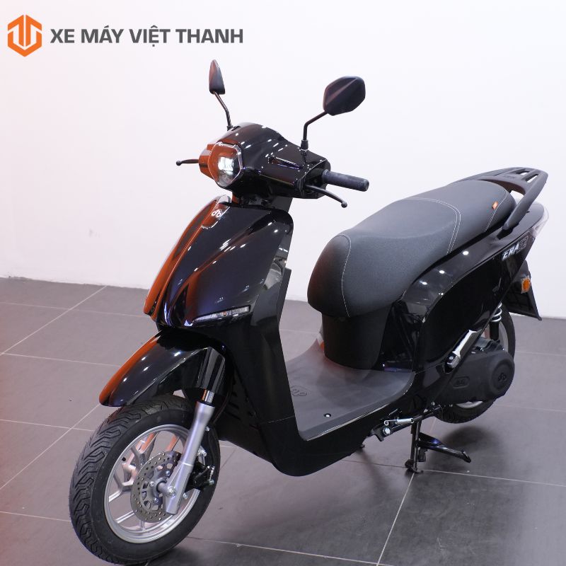 xe-may-dien-datbike-eva-e2-mau-den-dep