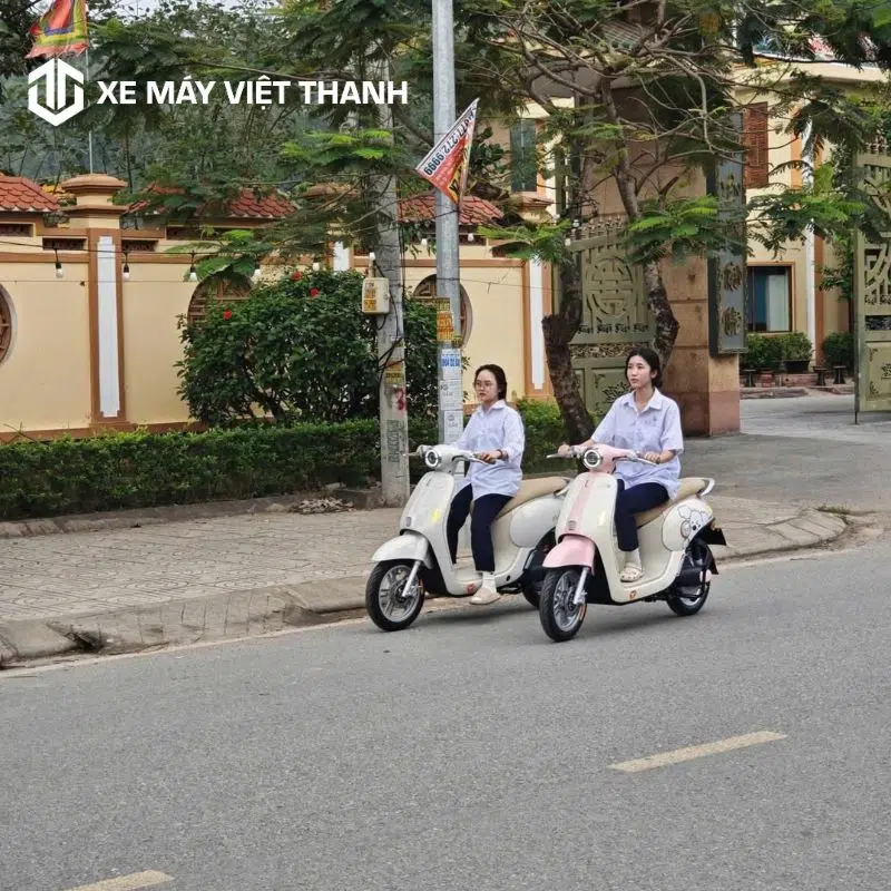 Xe máy điện Yadea Omee dành cho học sinh