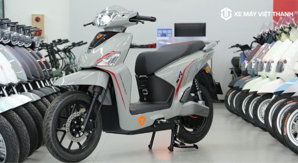 Xe máy điện Yadea VoltGuard U50 dáng cực chất